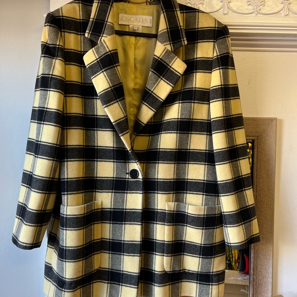 Authentic ESCADA wool jacket - Picture 3 of 11